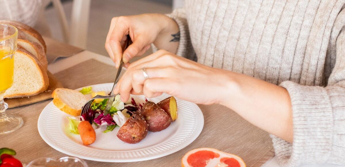 colon irritabile cosa mangiare e cosa no esempi di diete